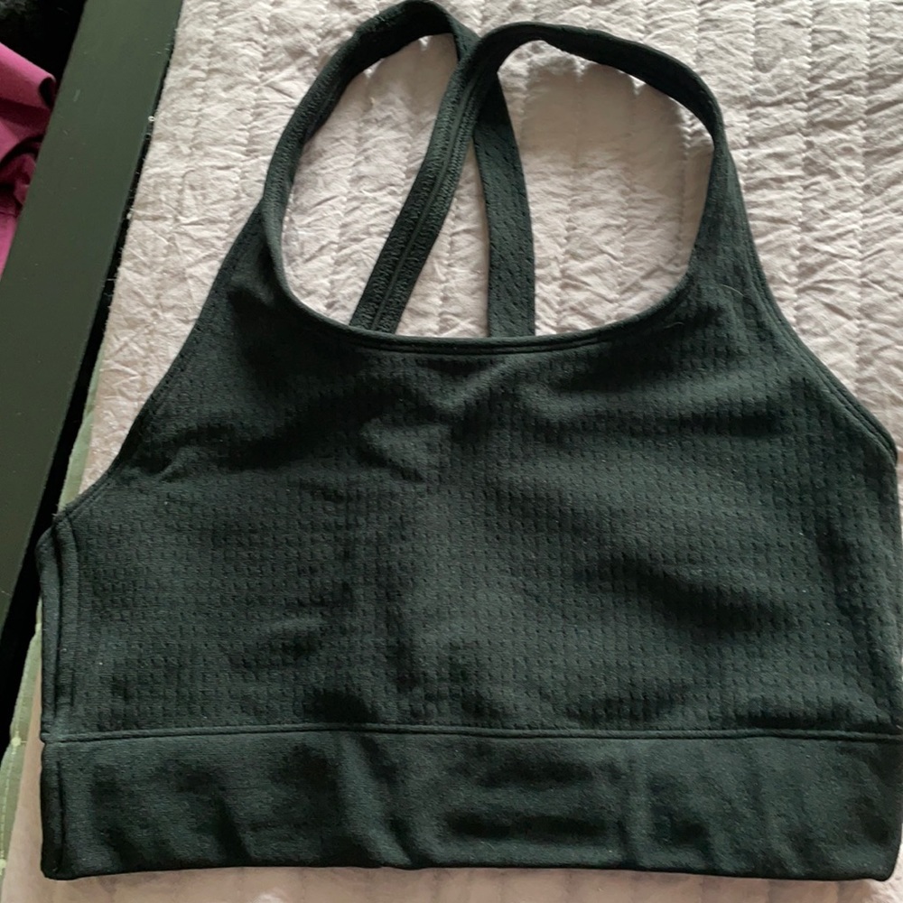 Sports bra